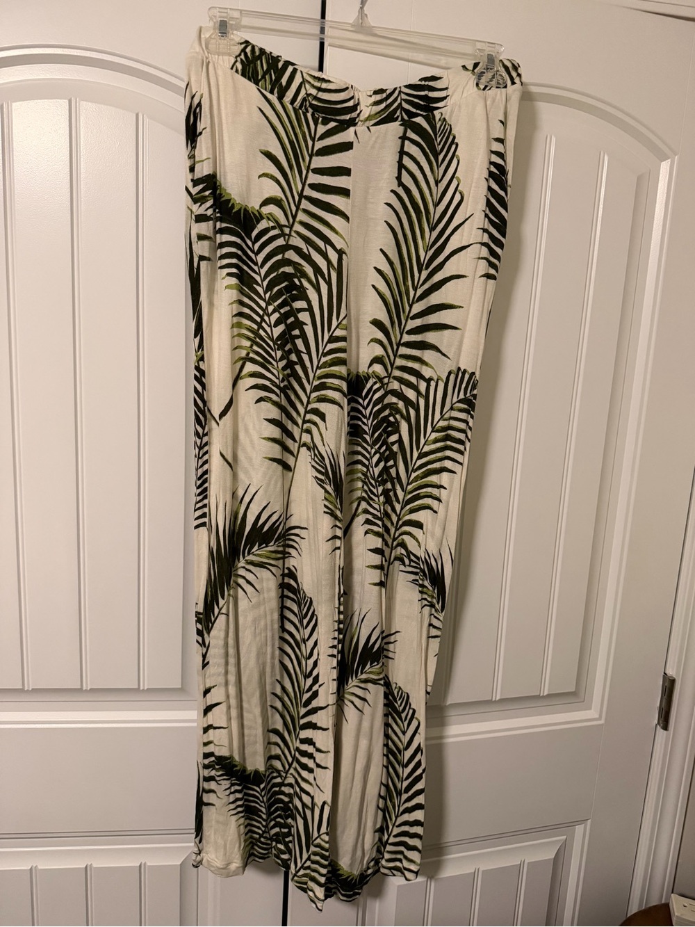 Cream Palm-Print Wide-Leg Knit Pants